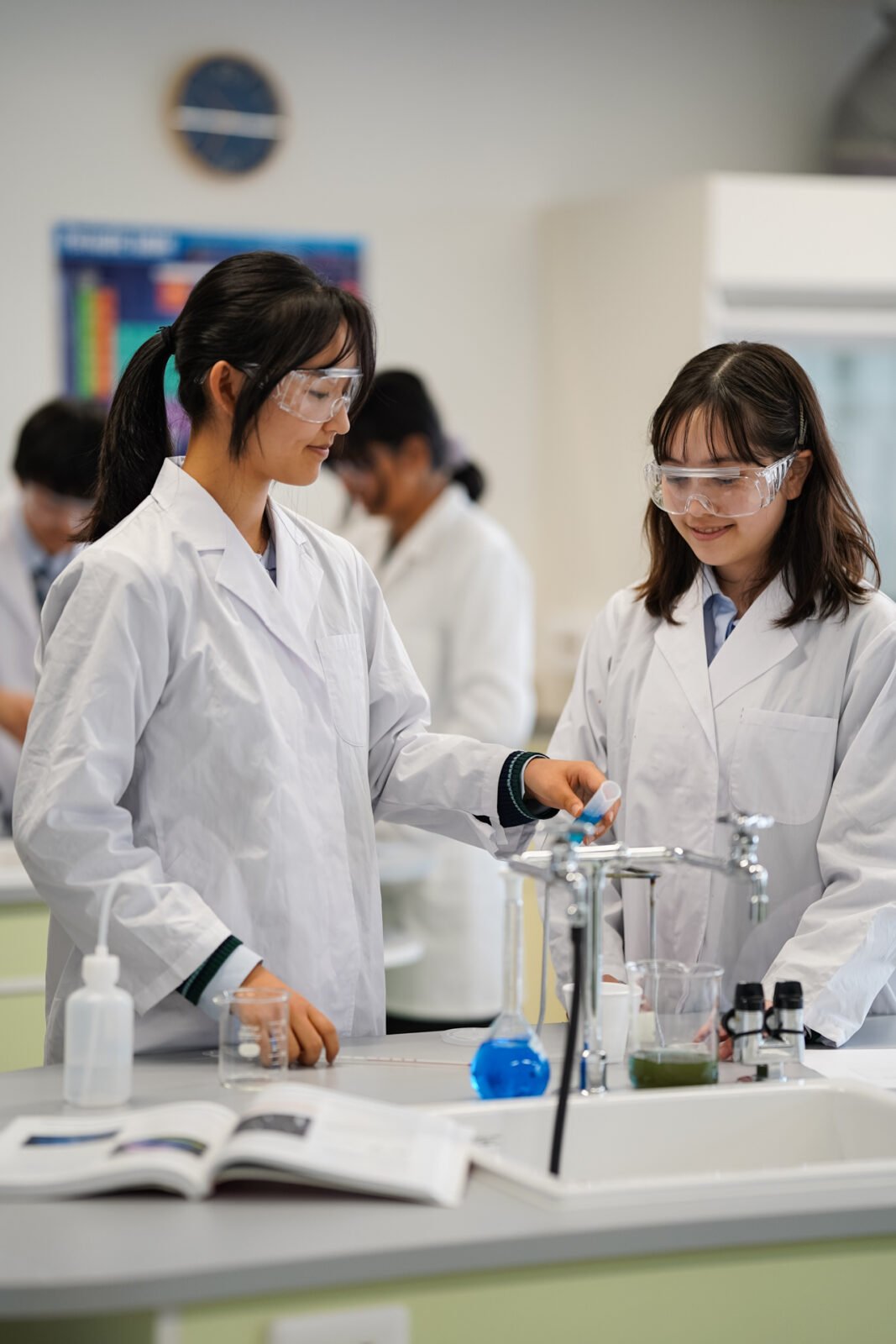 Rugby School Japan (RSJ) science facilities