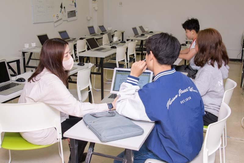 Tokyo YMCA International School (TYIS) gallery image 4